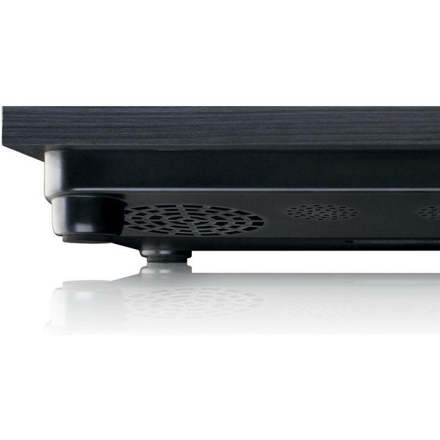 LENCO LS-10BK Πικάπ με ενσωματωμένα ηχεία 6W και καπάκι, σε μαύρο χρώμα.